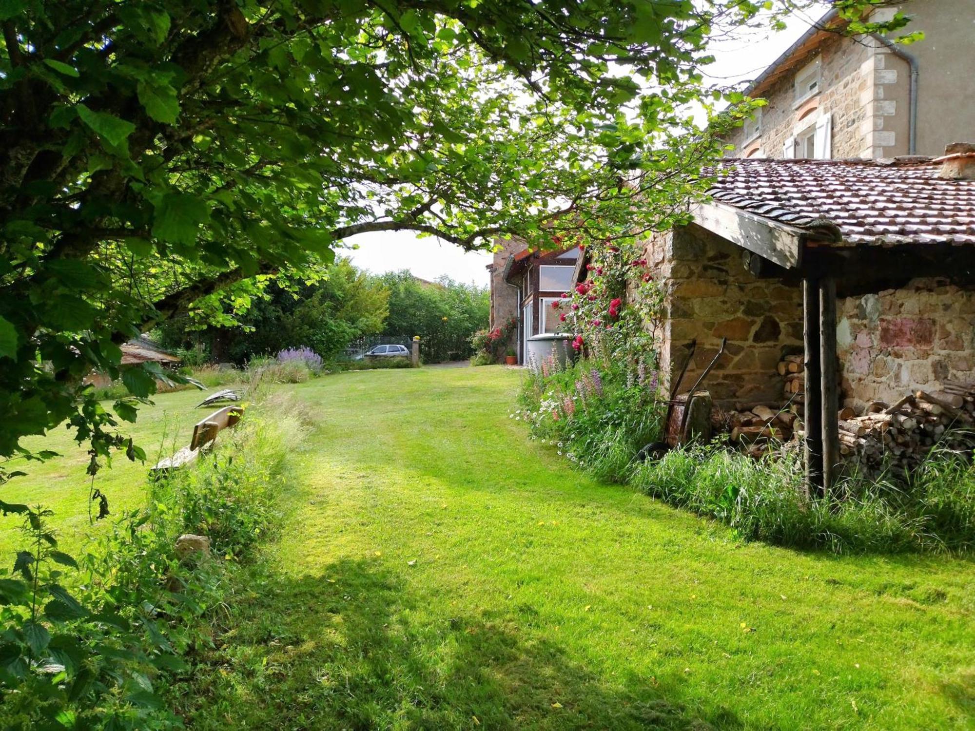 La Halte Du Pelerin Chambres D'Hotes Chérier Exterior foto